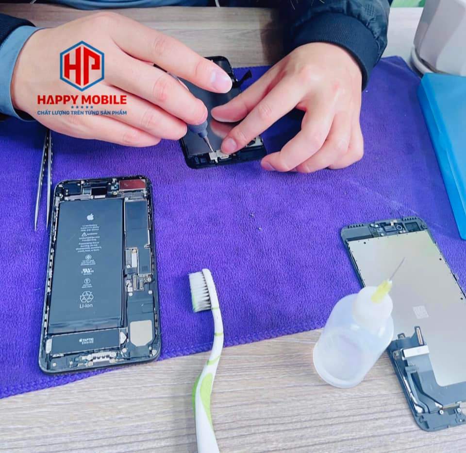 Thay pin iPhone lấy ngay